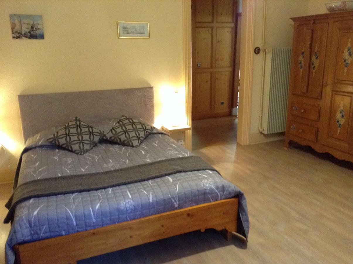 Chez Michel Apartment Льо Боном Екстериор снимка